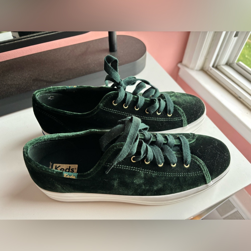 Green velvet platform keds